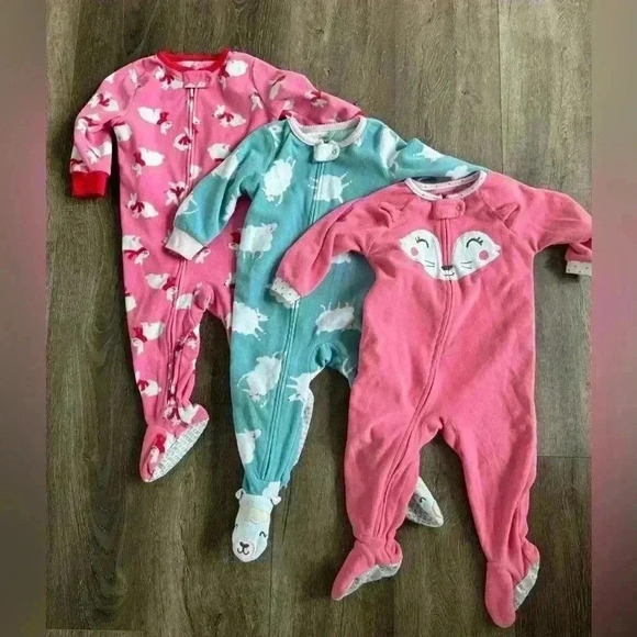 Carter’s Pajamas.  Children’s size 12 months.  The listing is for 3 pairs. - Picture 1 of 5